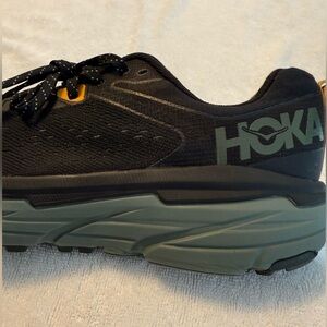 Hoka Challenger ATR 6 Men’s 10.0D 1106510 BTYM Black Trail Running Shoes